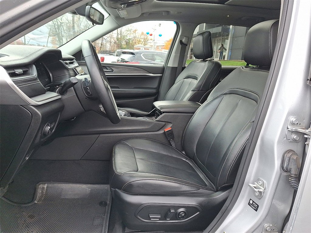 Used 2021 Jeep Grand Cherokee L Limited image 14