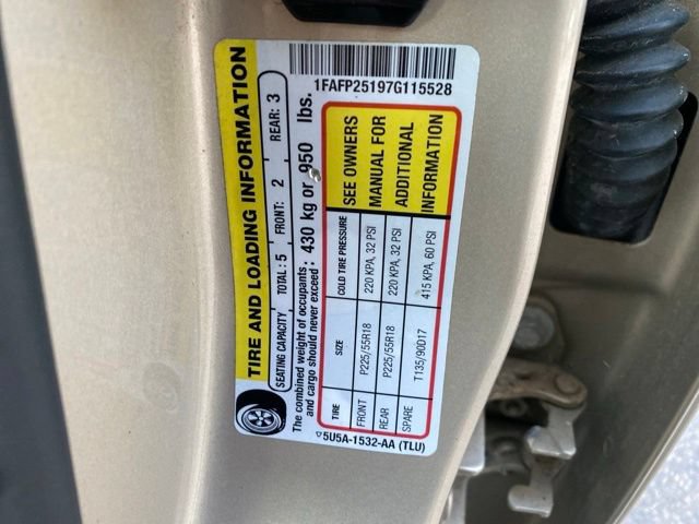 Used 2007 Ford Five Hundred Limited FWD image 25