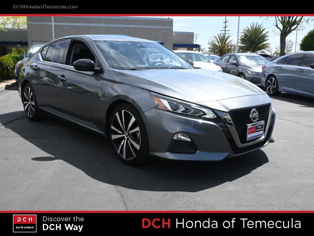Used 2020 Nissan Altima 2.5 SR FWD image 3