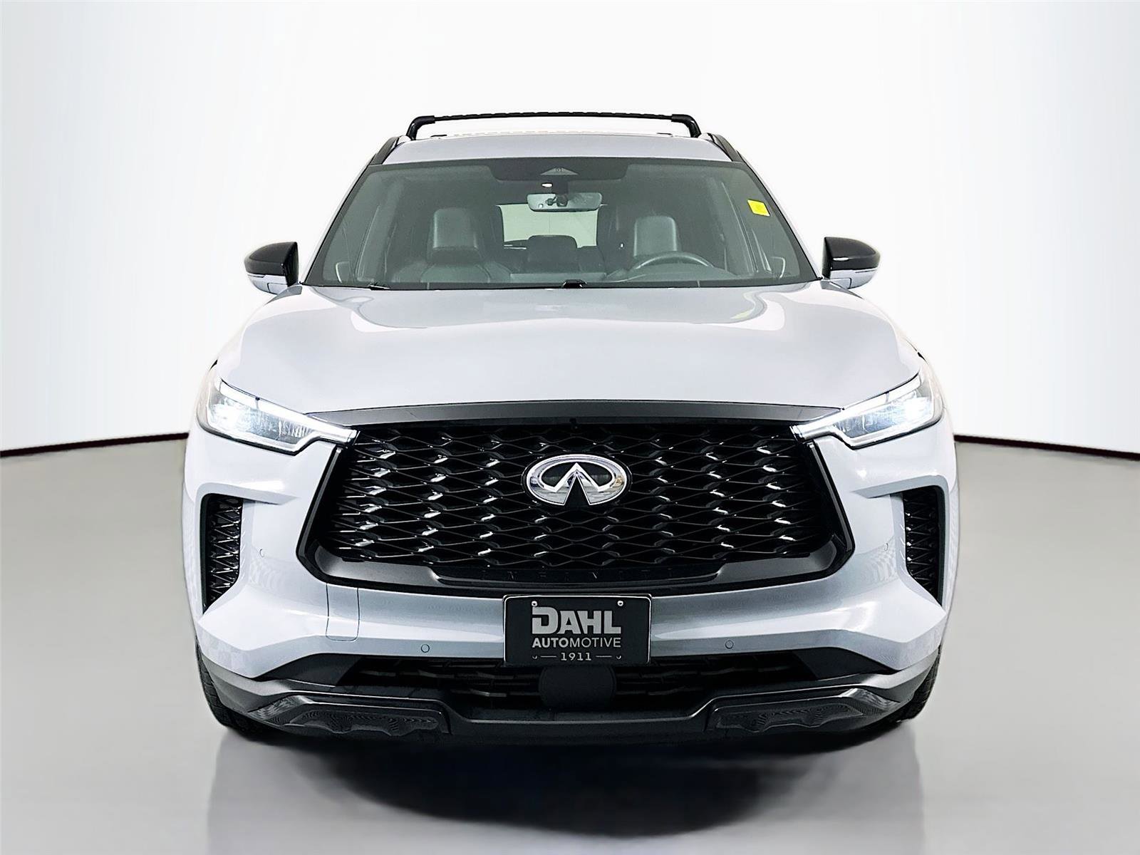 Used 2025 INFINITI QX60 Luxe w/ Black Edition AWD/4WD image 3
