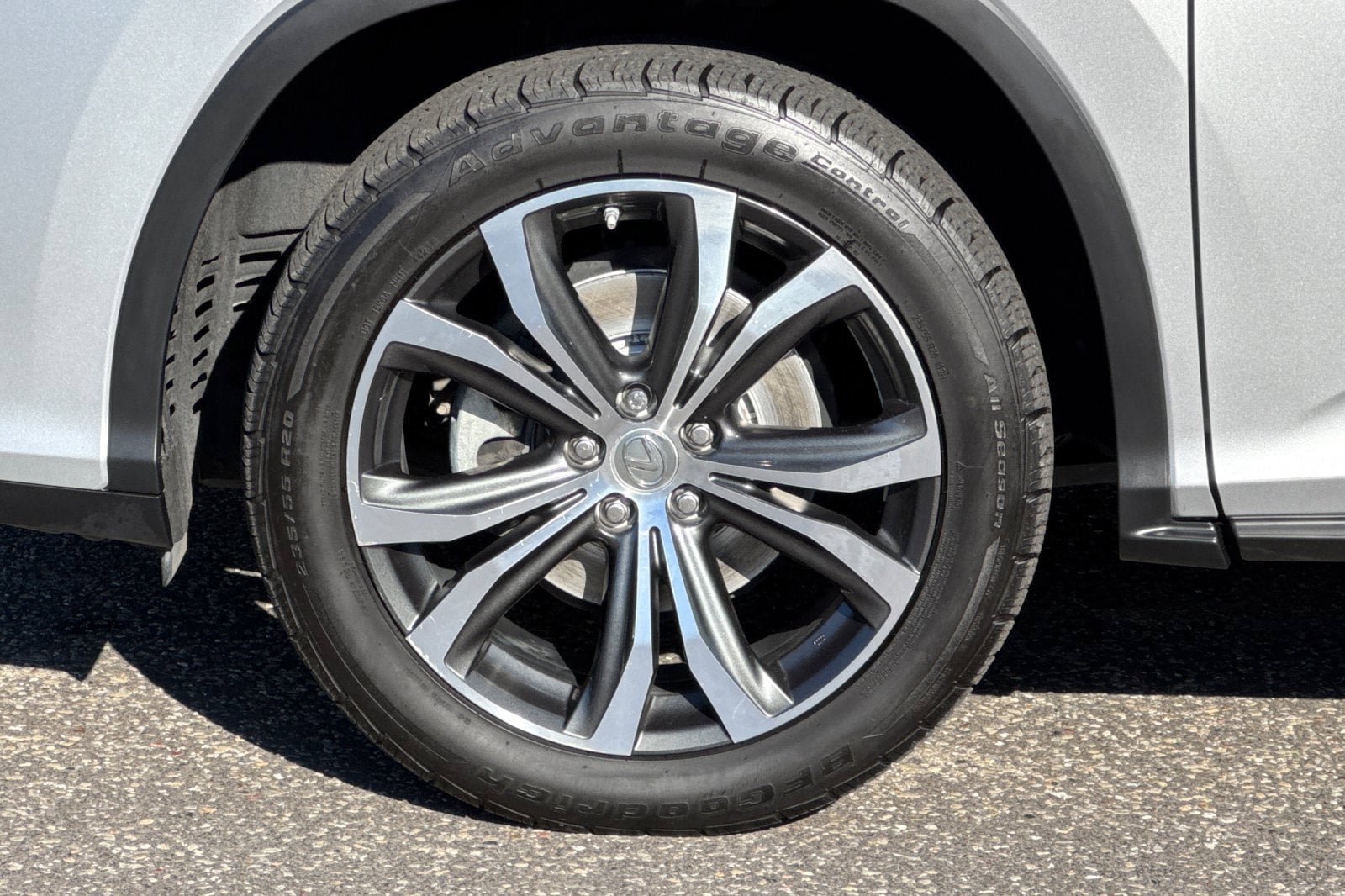 Used 2016 Lexus RX 450h AWD w/ Cold Weather Package image 33