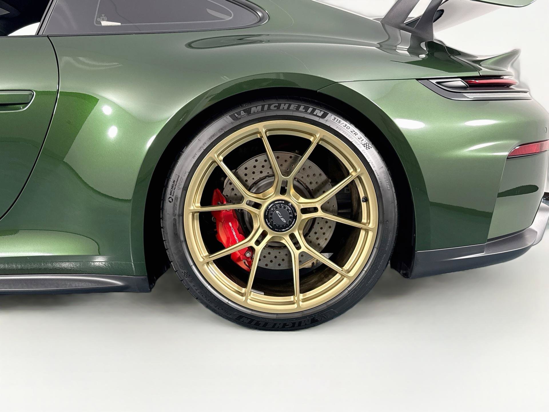 Used 2026 Porsche 911 GT3 RWD image 32