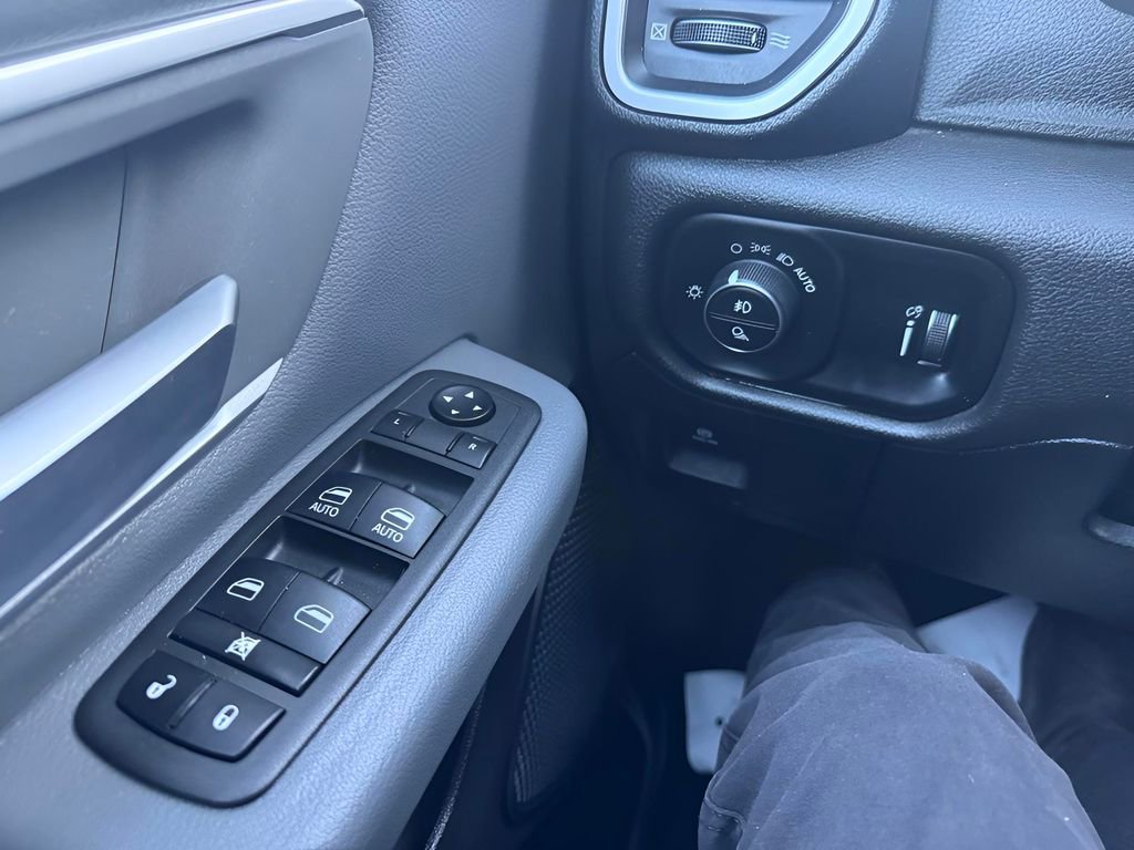 Used 2022 RAM 1500 Big Horn image 25