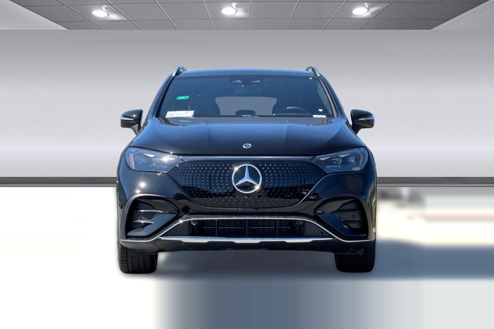Used 2027 Mercedes-Benz EQE 320 4MATIC SUV image 6