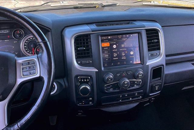 Used 2022 RAM 1500 Classic SLT w/ Electronics Convenience Group AWD/4WD image 10