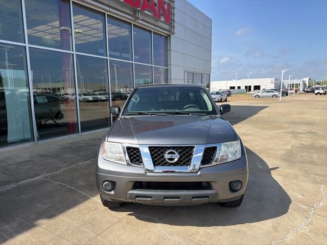 Used 2020 Nissan Frontier SV w/ SV Utility Package image 6