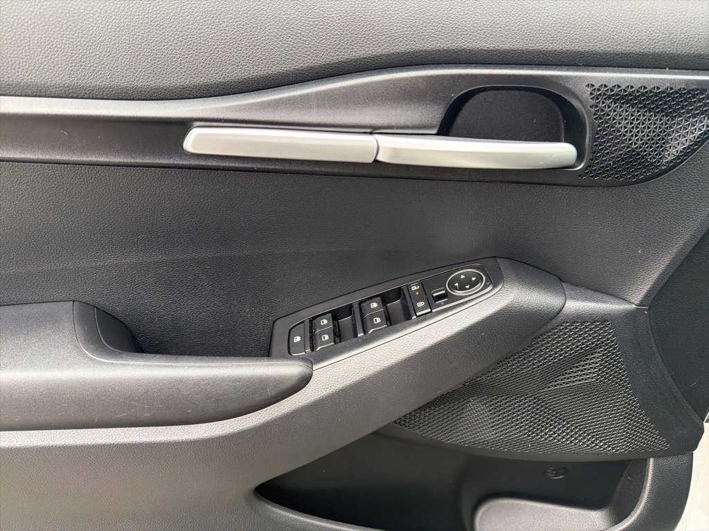 Used 2024 Kia Seltos LX image 23