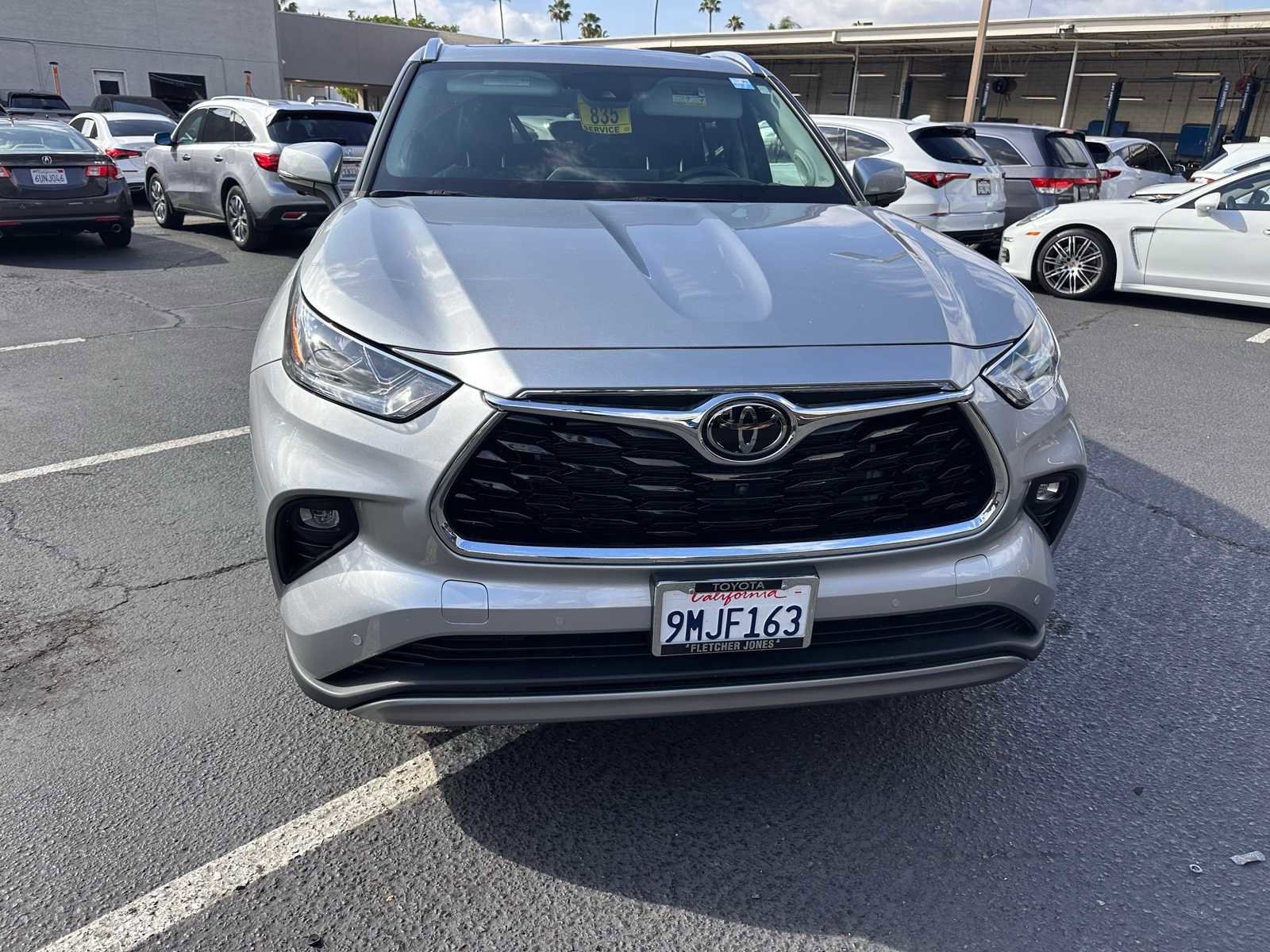 Used 2024 Toyota Highlander Platinum image 8