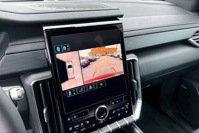 Used 2024 GMC Acadia Elevation image 20