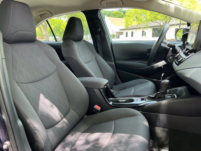 Used 2022 Toyota Corolla LE FWD image 23