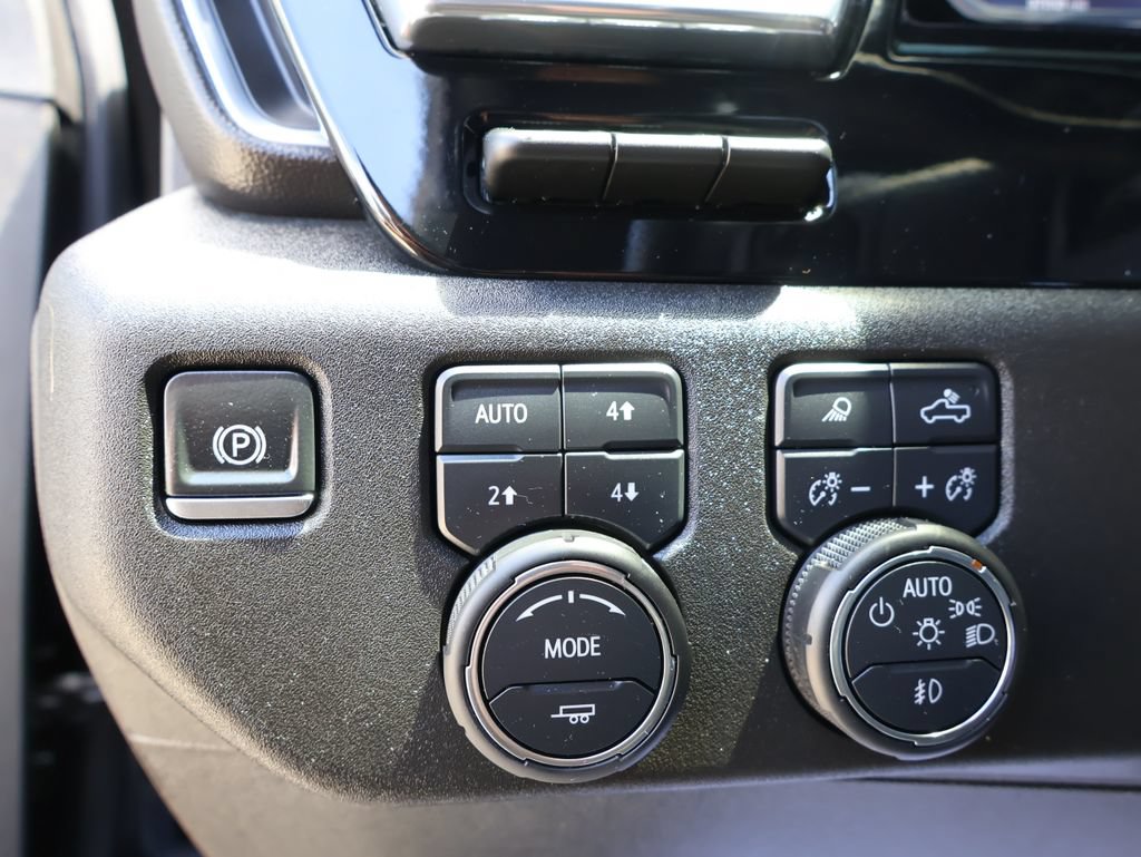 Certified 2024 Chevrolet Silverado 2500 High Country w/ High Country Premium Package AWD/4WD image 13