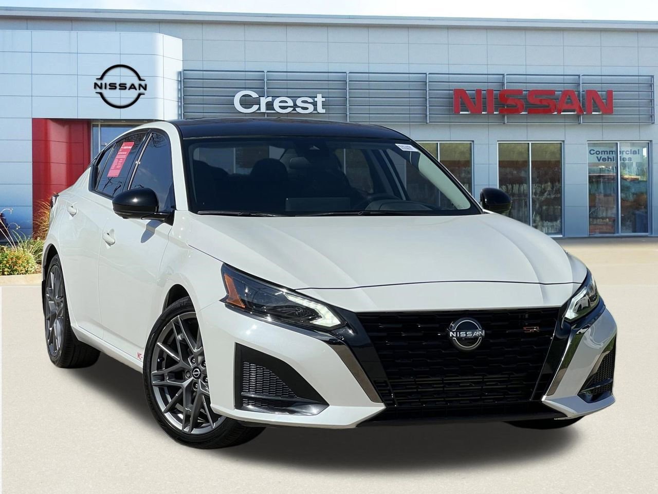 Certified 2023 Nissan Altima 2.0 SR image 1