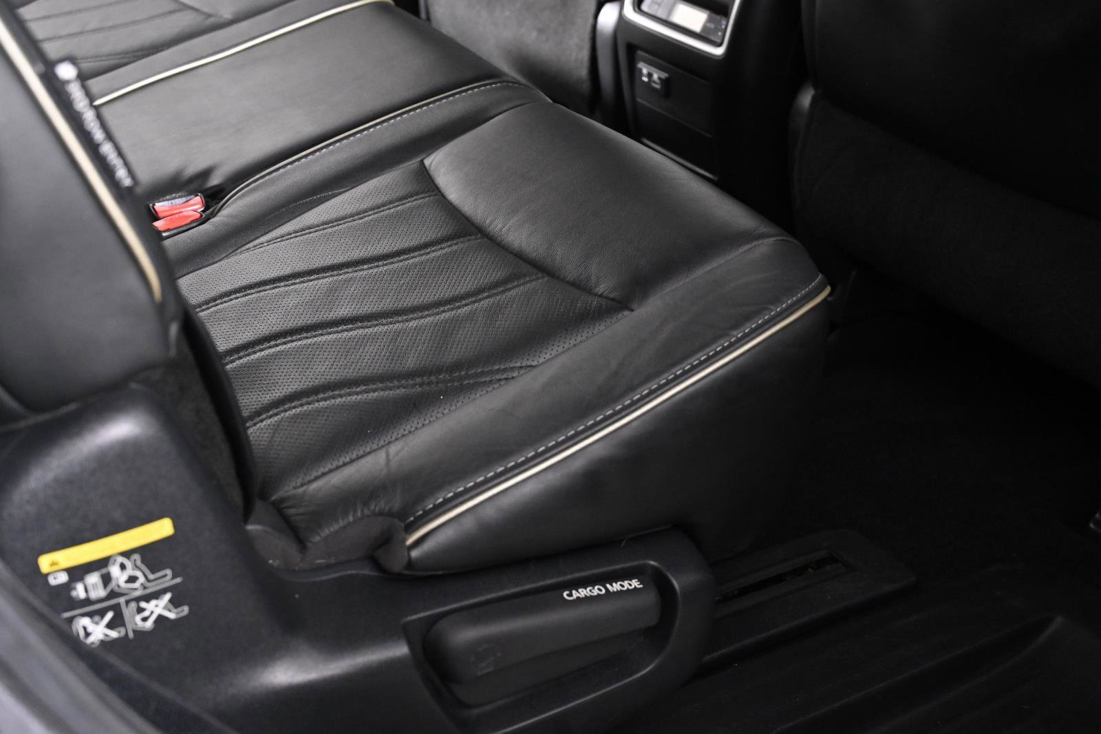 Used 2020 INFINITI QX60 Luxe w/ Essential Package image 34