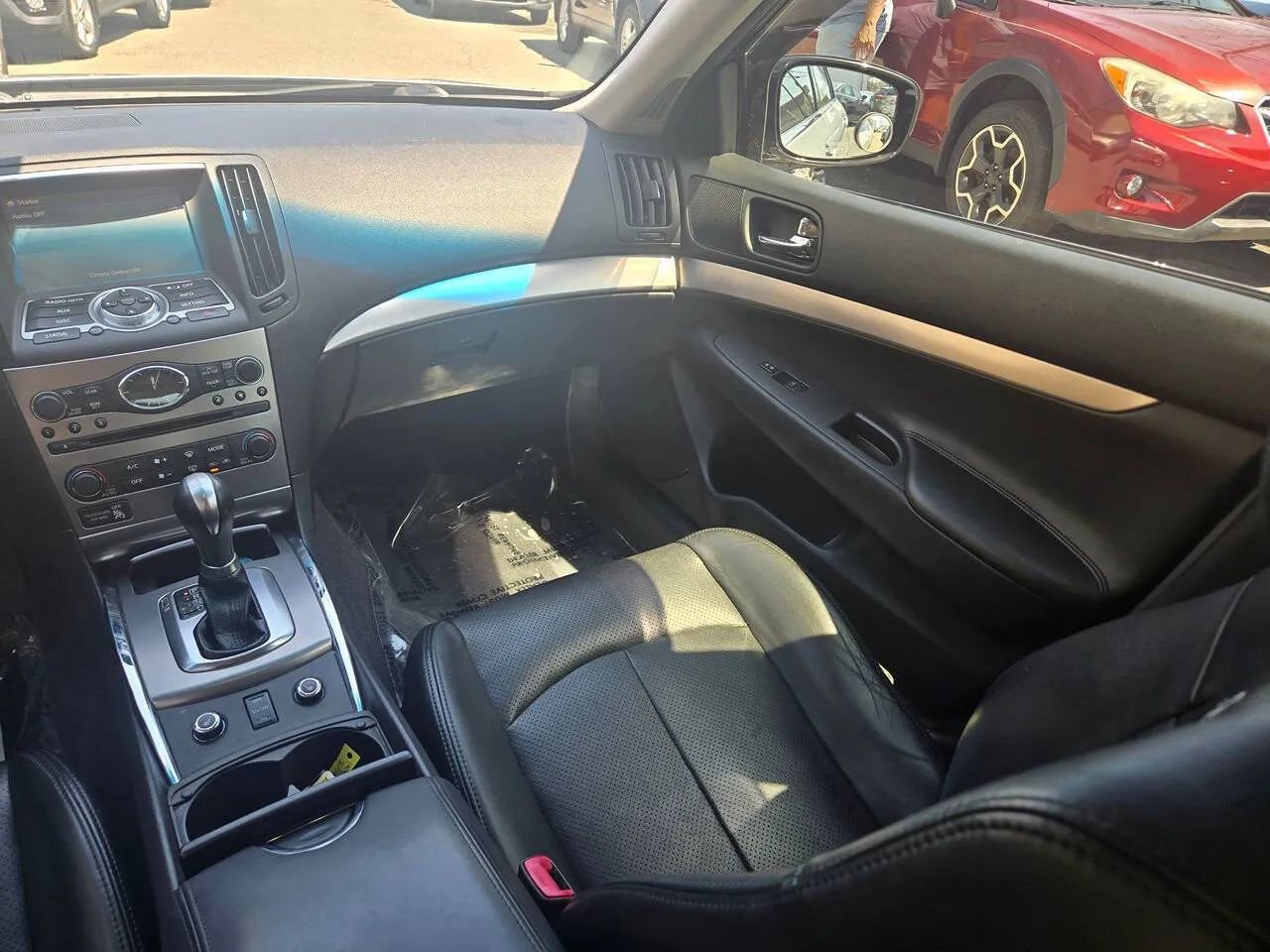 Used 2013 INFINITI G37 x Sedan w/ Premium Pkg AWD/4WD image 35
