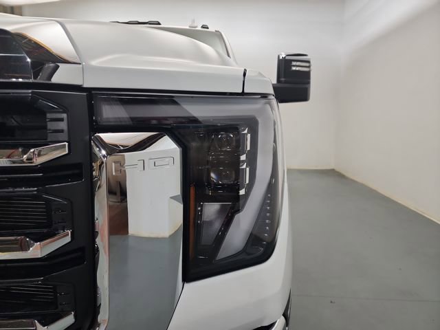 New 2026 GMC Sierra 2500 SLT w/ SLT Convenience Package image 36