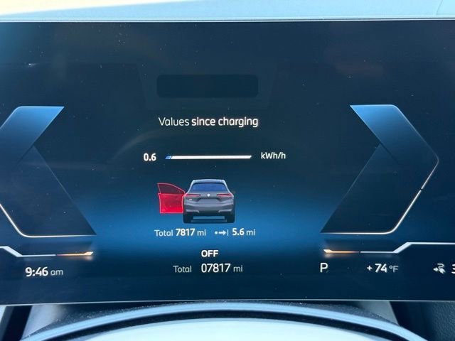 Used 2026 BMW iX xDrive45 image 25