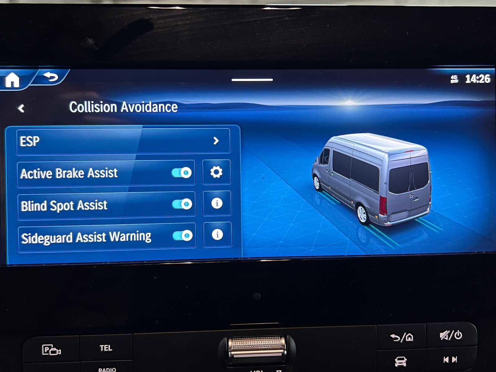 Used 2025 Mercedes-Benz Sprinter 2500 image 28