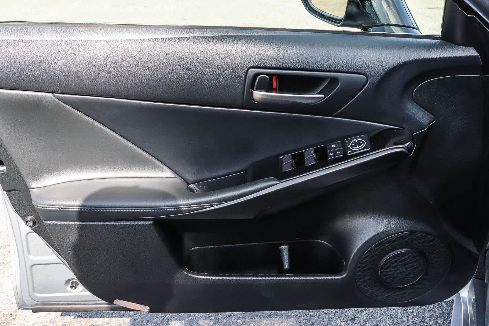Used 2021 Lexus IS 300 w/ Comfort Package RWD image 31