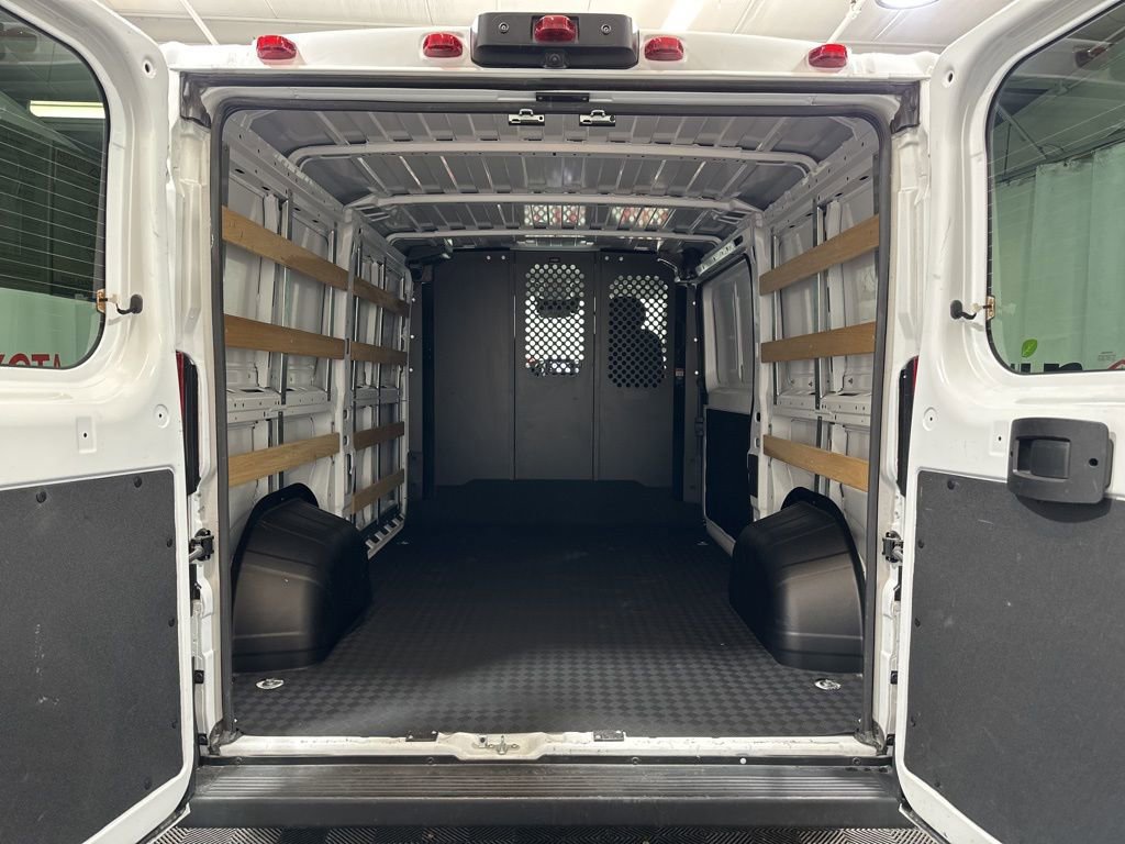 Used 2025 RAM ProMaster 2500 w/ U-Haul Equipment Group image 17