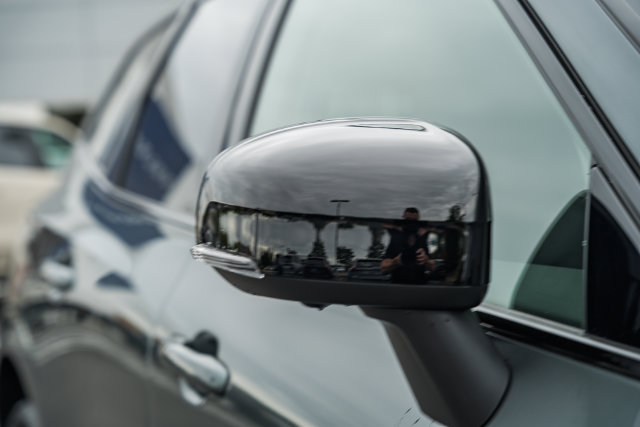 New 2027 Volvo XC60 B5 Plus AWD/4WD image 9