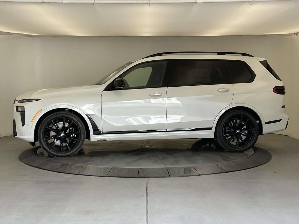 New 2027 BMW X7 M60i AWD/4WD image 2