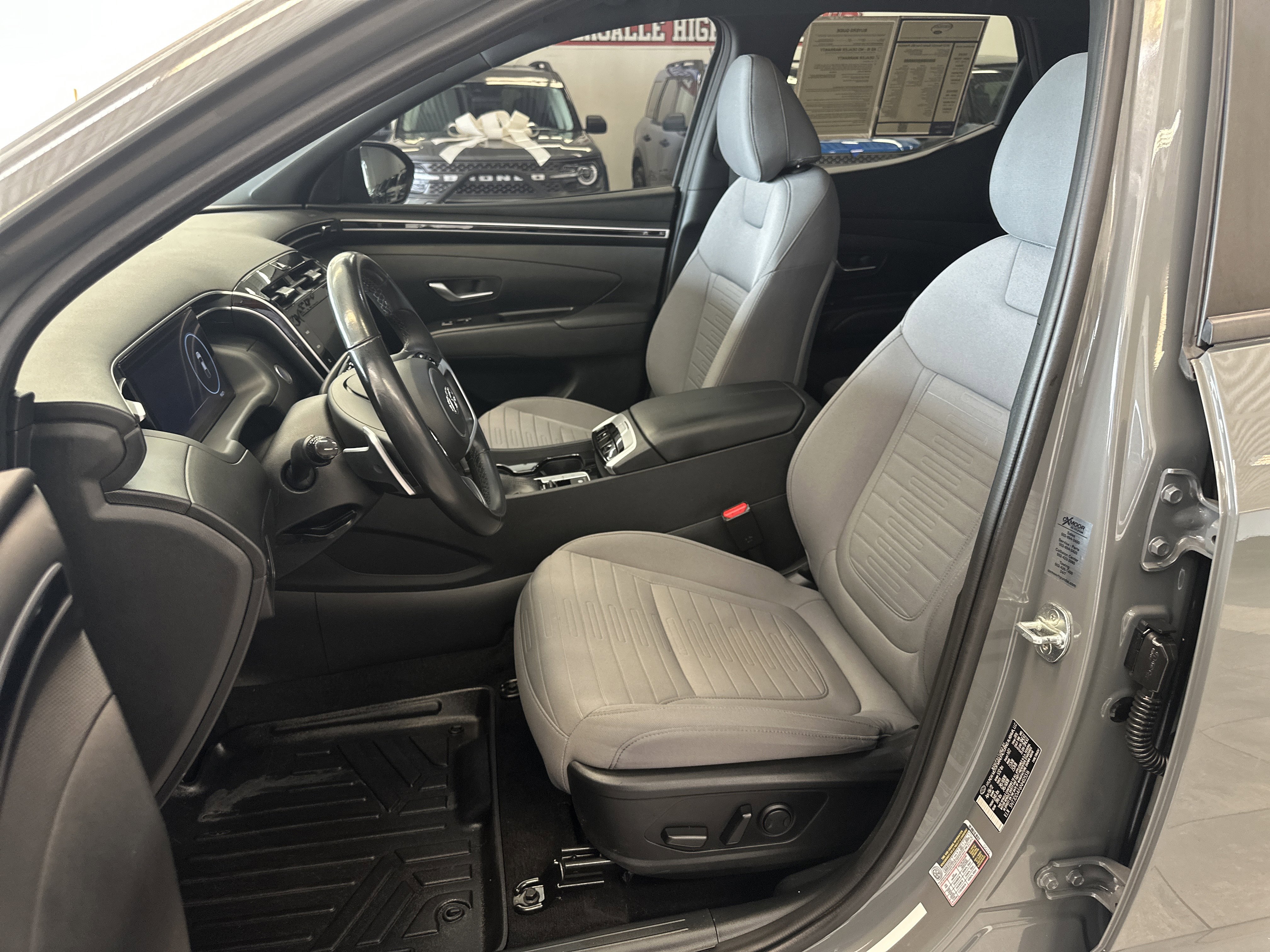 Used 2022 Hyundai Santa Cruz SEL Premium AWD/4WD image 5