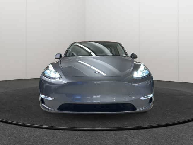 Used 2024 Tesla Model Y Performance AWD/4WD image 2