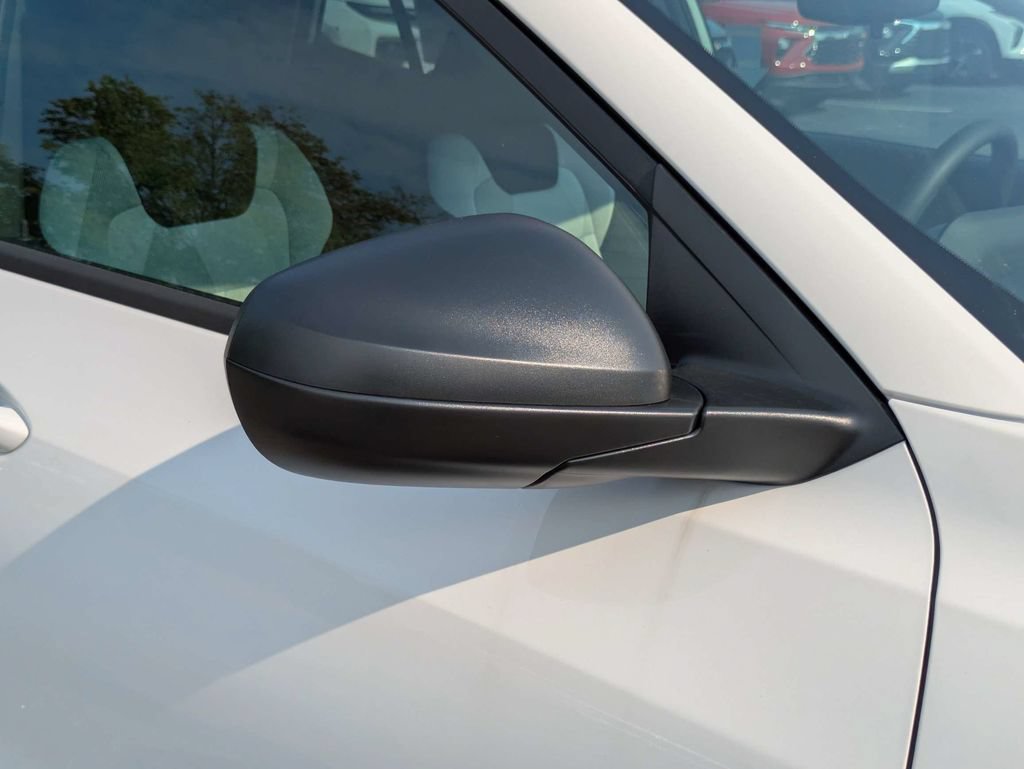 New 2026 Chevrolet Trax LS FWD image 12