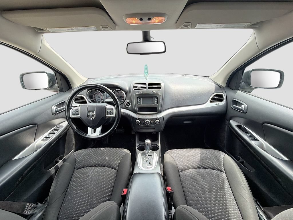 Used 2019 Dodge Journey SE w/ Connectivity Group FWD image 12