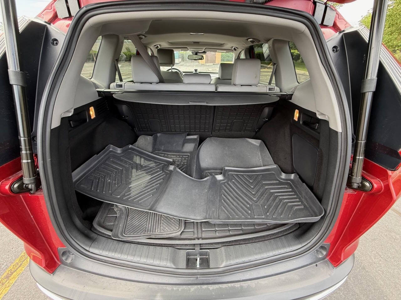 Used 2022 Honda CR-V Touring image 15