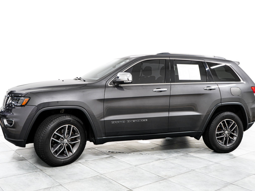 Used 2017 Jeep Grand Cherokee Limited w/ Luxury Group II AWD/4WD image 4