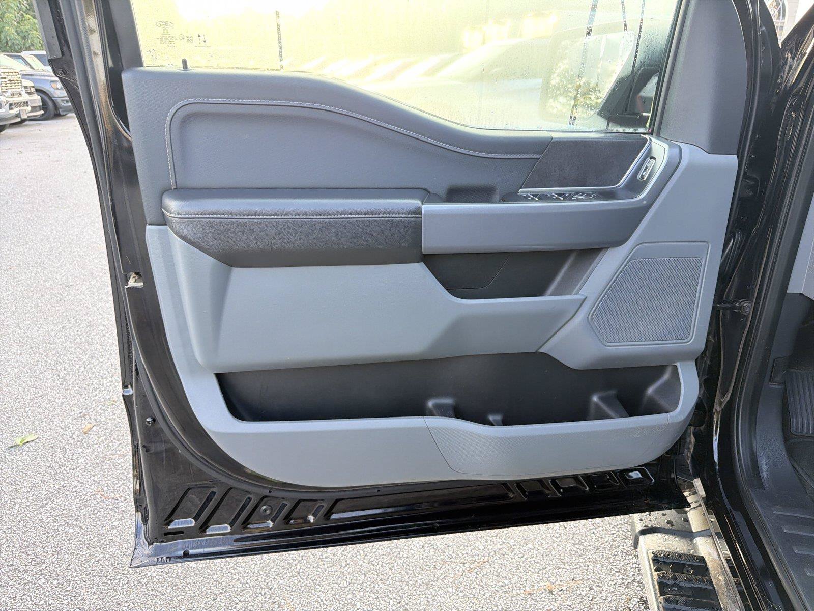 Used 2025 Ford F150 XLT w/ Equipment Group 301A Standard AWD/4WD image 9