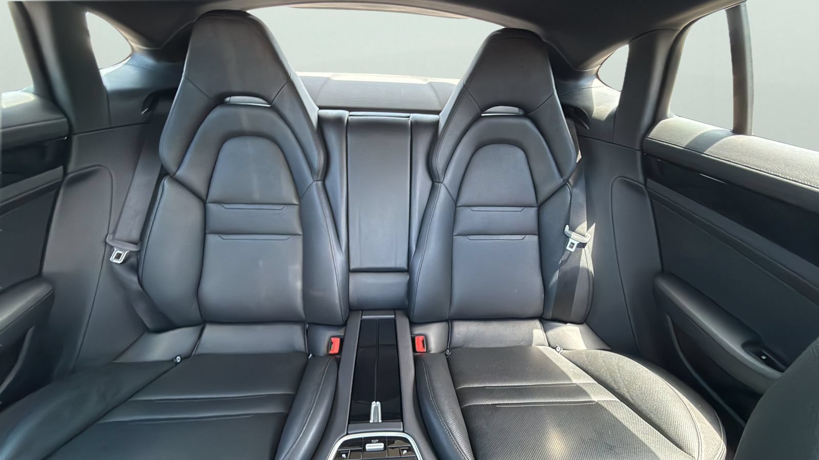 Used 2019 Porsche Panamera 4 AWD/4WD image 25