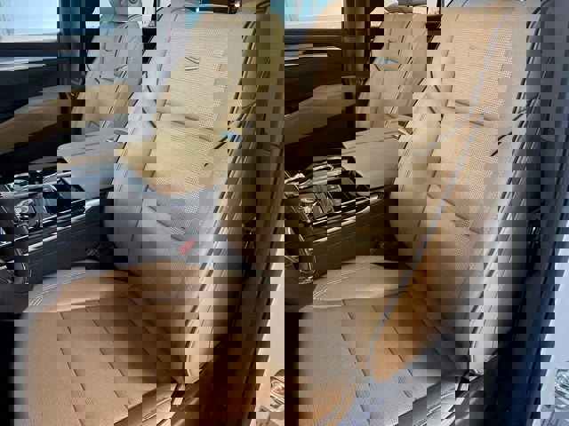 Certified 2025 Cadillac Escalade Premium Luxury w/ Touring Package image 16