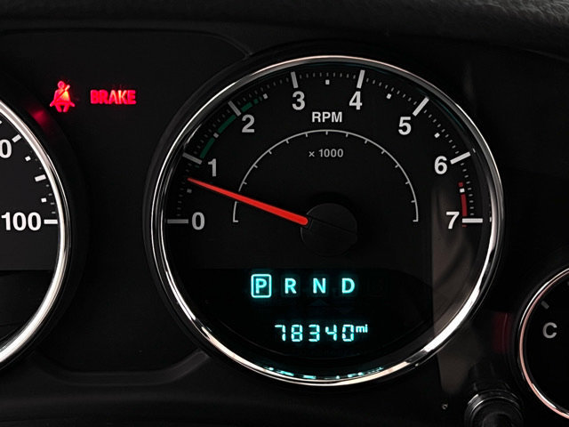 Used 2015 Jeep Wrangler Unlimited Sport w/ Connectivity Group AWD/4WD image 20