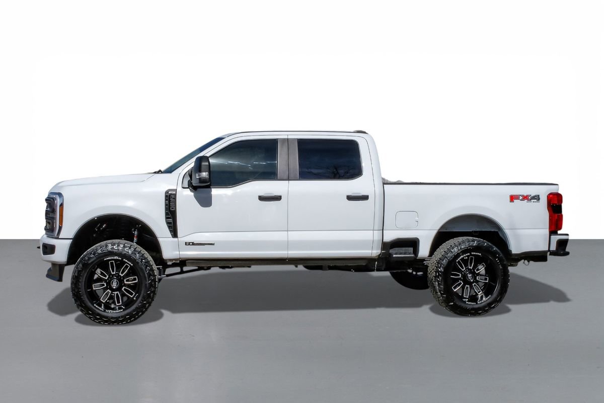 Used 2023 Ford F250 XL w/ STX Appearance Package image 9