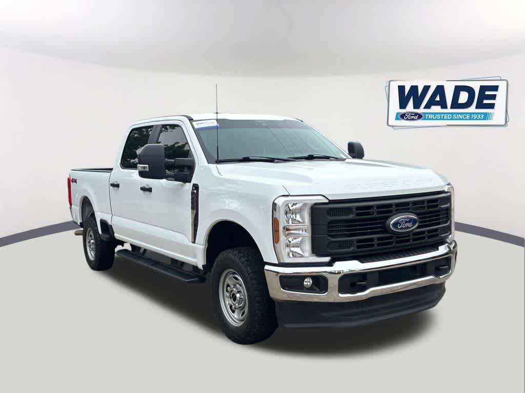 Certified 2024 Ford F250 XL w/ XL Chrome Package AWD/4WD image 3