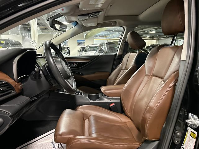 Used 2022 Subaru Outback Touring AWD/4WD image 10