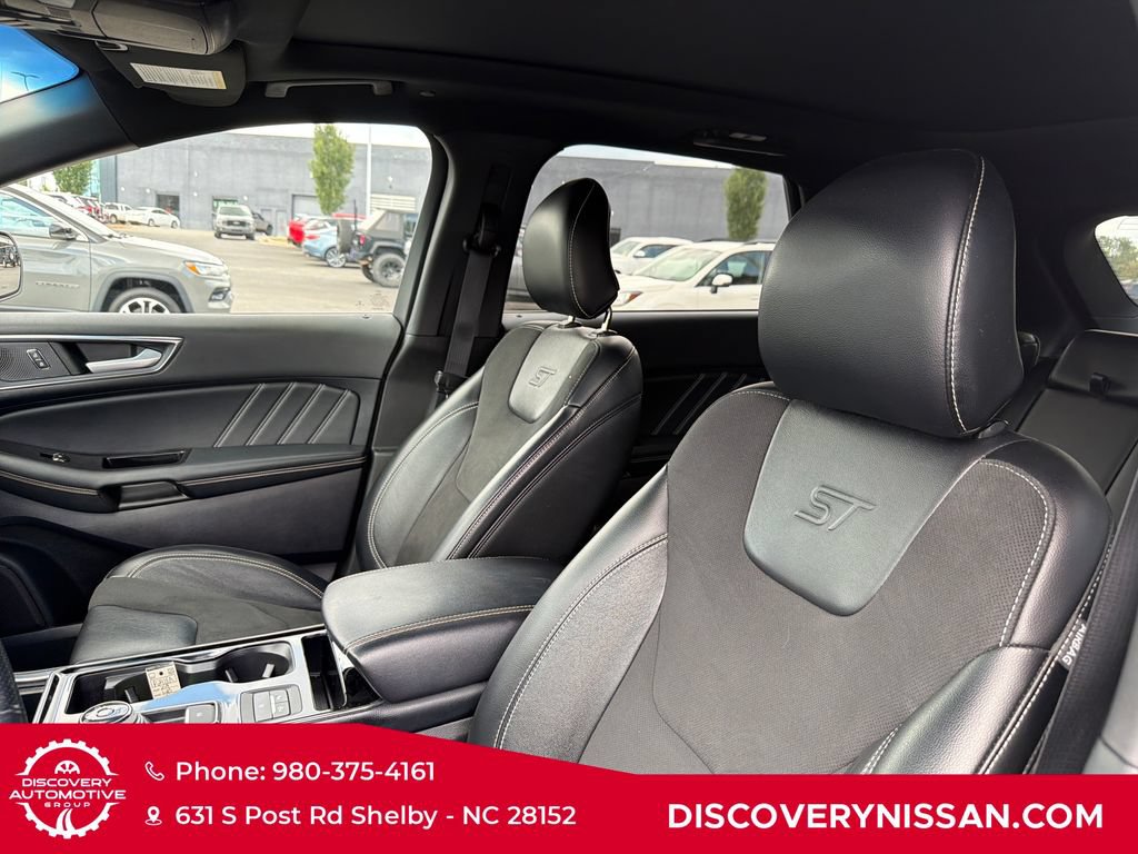 Used 2019 Ford Edge ST w/ Equipment Group 401A AWD/4WD image 18