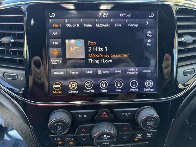 Used 2020 Jeep Grand Cherokee Laredo w/ Quick Order Package 2BN North image 13