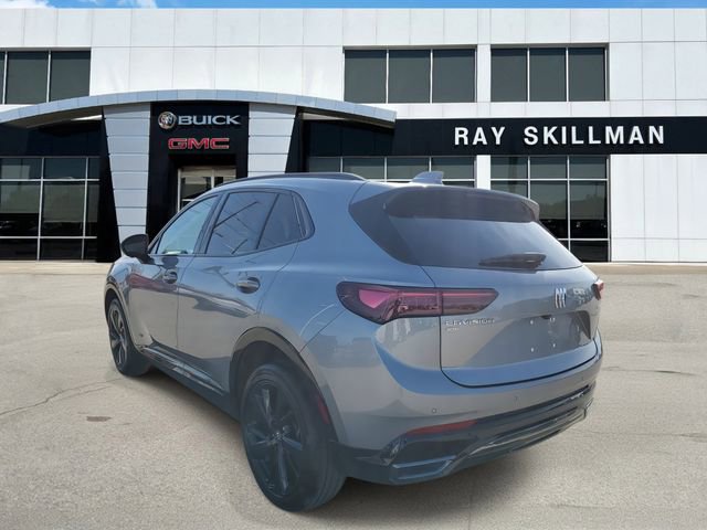 Used 2025 Buick Envision Sport Touring image 4