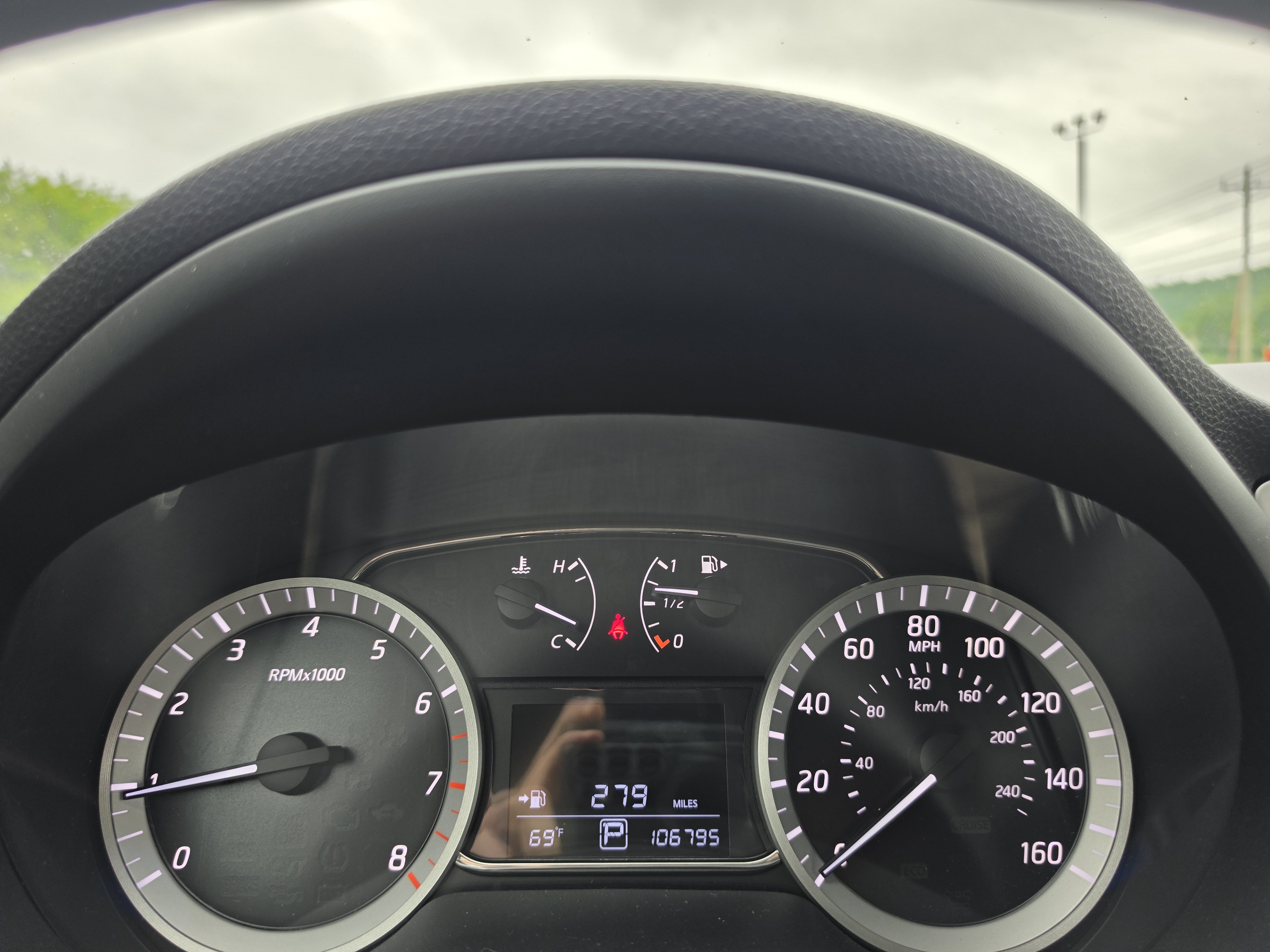 Used 2014 Nissan Sentra SL w/ Leather Package FWD image 22