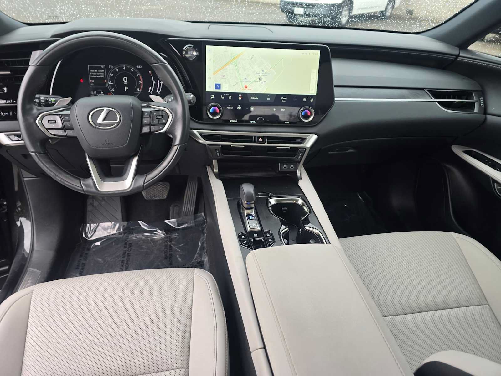 Used 2023 Lexus RX 350 Premium w/ Accessory Package AWD/4WD image 21