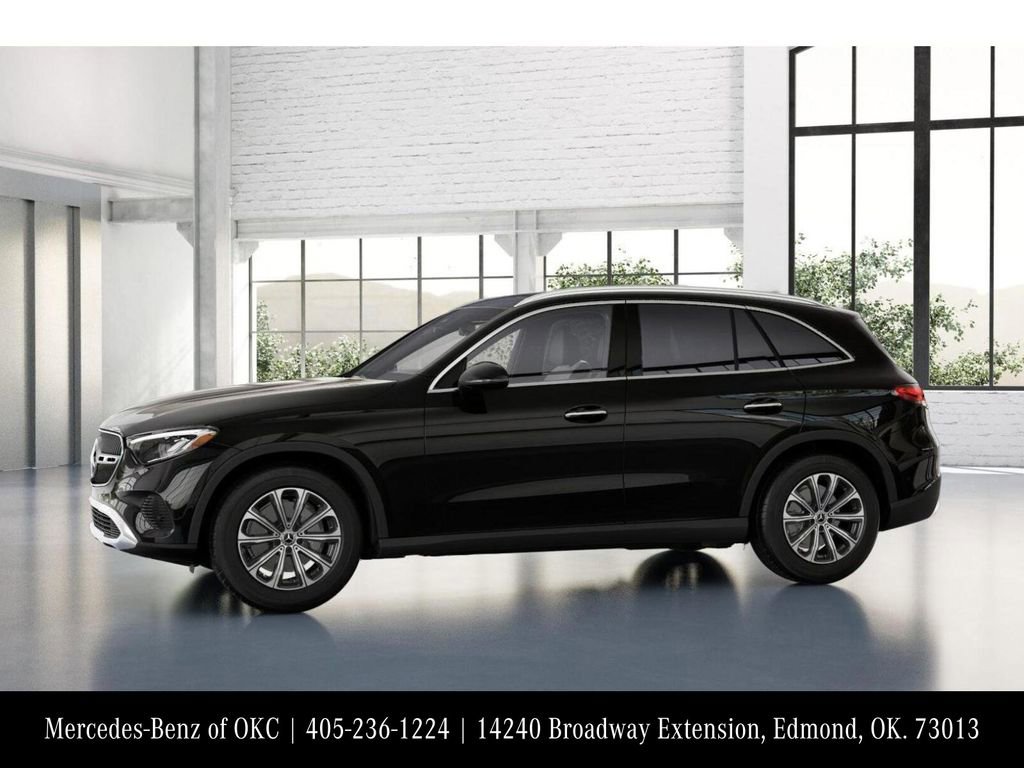 Used 2026 Mercedes-Benz GLC 300 4MATIC image 36