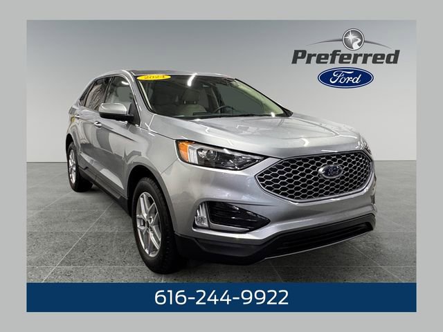 Used 2024 Ford Edge SEL w/ Convenience Package