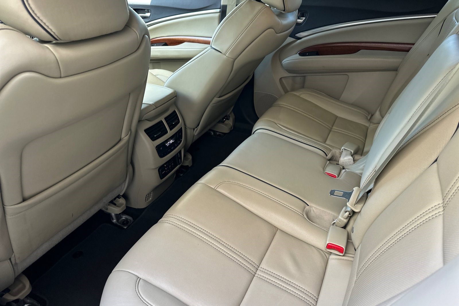 Used 2018 Acura MDX w/ Advance & Entertainment AWD/4WD image 15