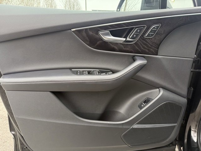 Used 2023 Audi Q7 2.0T Premium Plus w/ Premium Plus Package image 12