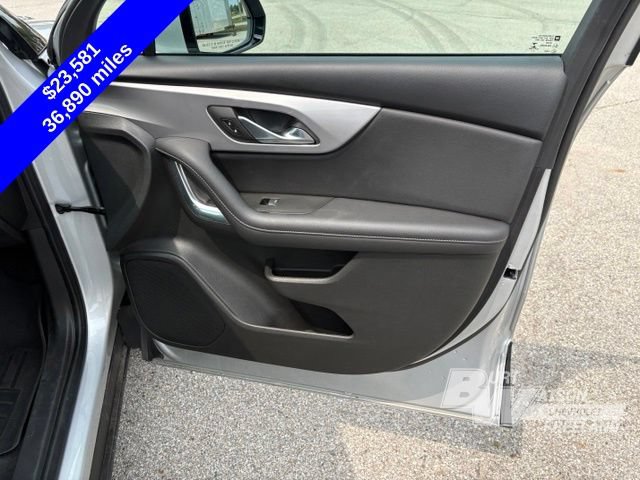 Used 2022 Chevrolet Blazer LT FWD image 27
