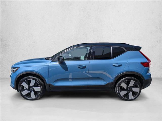 Used 2023 Volvo XC40 Recharge Ultimate image 9