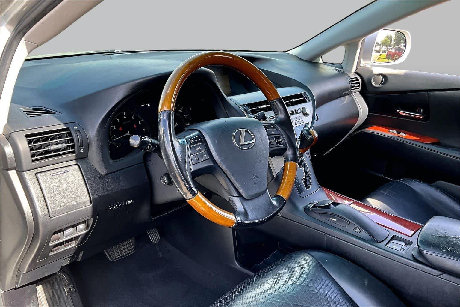 Used 2010 Lexus RX 350 2WD w/ Premium Pkg image 14